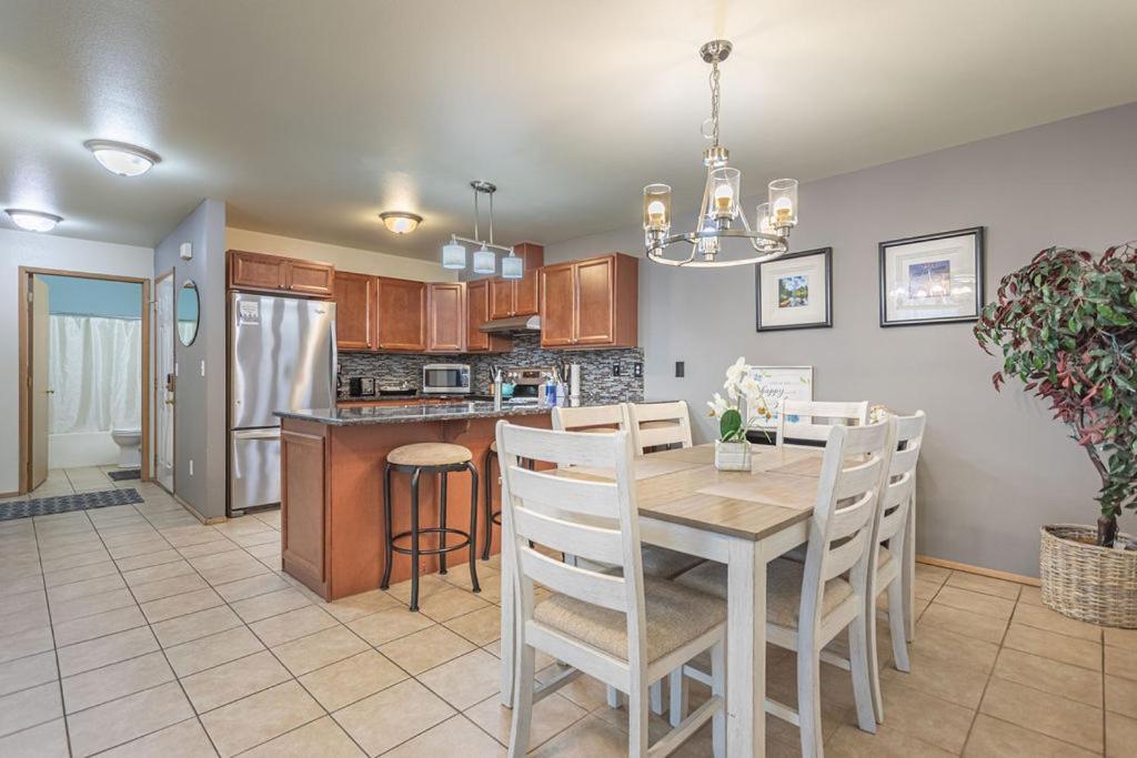 Apartamento Walk To Downtown Leavenworth * Sleeps 6 + Pets * Ground Level Gem! Exterior foto
